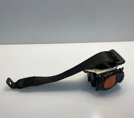 Porsche Macan (95B) Rear seatbelt 95B857805B 308072499G48 7N0857737