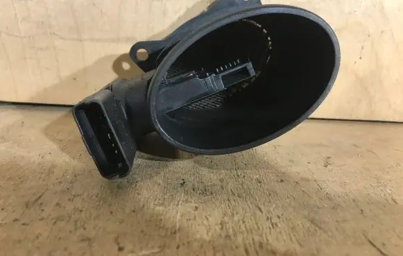 Citroen Berlingo Mass air flow meter 72834204 9650010780