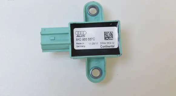 Audi A5 Sportback 8TA Airbag deployment crash/impact sensor 8K0955557C
