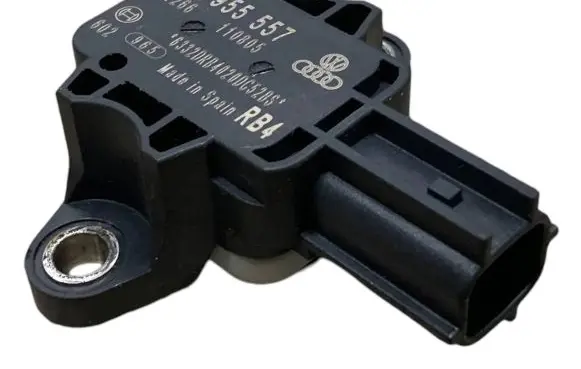 Audi A4 S4 B7 8E 8H Airbag deployment crash/impact sensor 8P0955557