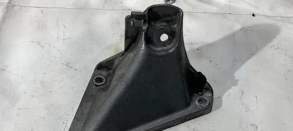 BMW 5 E60 E61 Engine mount bracket 2211676114901