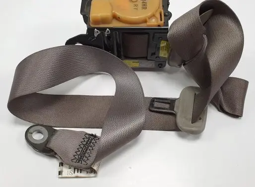 Mitsubishi Grandis Front seatbelt TK-AF2-N700