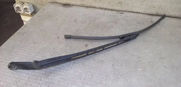 Audi Q7 4L Windshield/front glass wiper blade 178844