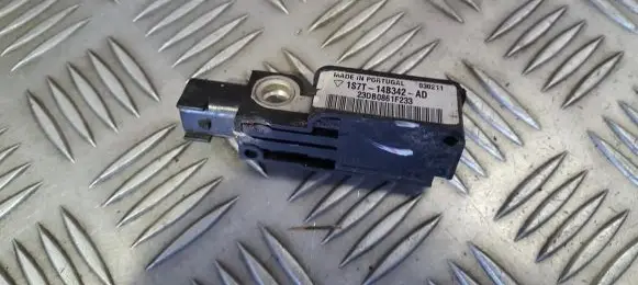 Ford Mondeo Mk III Airbag deployment crash/impact sensor 1s7t14b342ad 1s7t-14b342-ad
