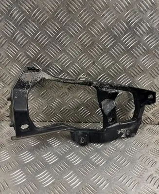 Volkswagen Touareg II Headlight/headlamp mounting bracket 7P6806510