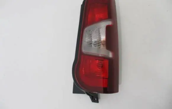 Opel Combo E Rear/tail lights 9820554880