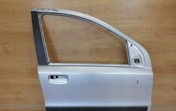 Fiat Panda II Front door 51767630