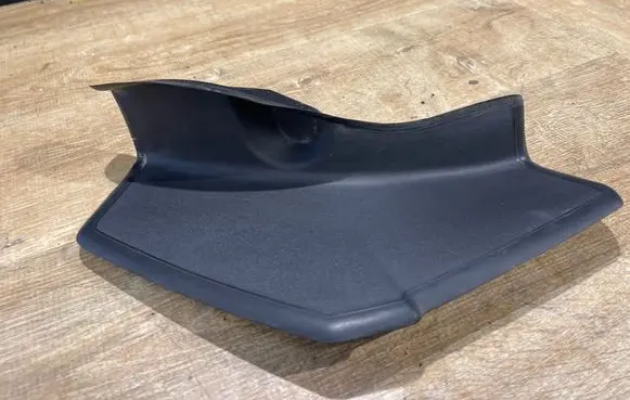 Jaguar F-Pace Rear/tail light trim molding HK8328660A CZNJA