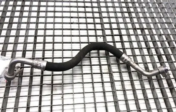 Mercedes-Benz CLS C257 Air conditioning (A/C) pipe/hose A2138301902