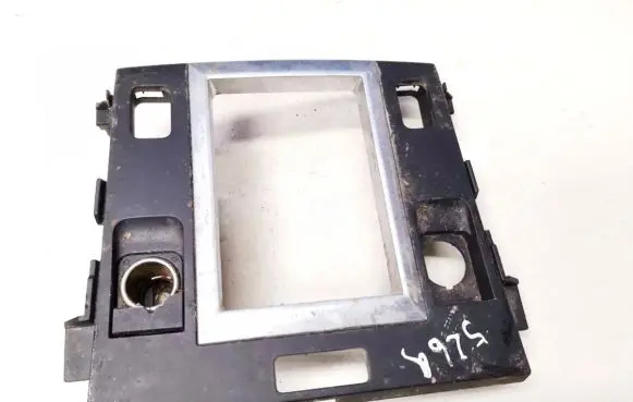 Suzuki Grand Vitara II Cigarette lighter 7581265j10 75812-65j10