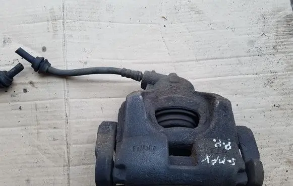 Ford S-MAX Front brake caliper