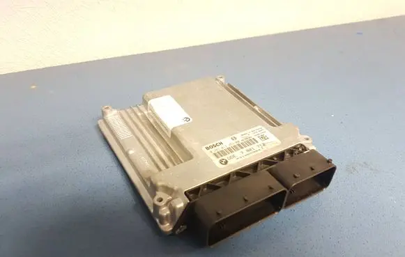 BMW 7 E65 E66 Engine control unit/module 0281013253 7801712 031065984