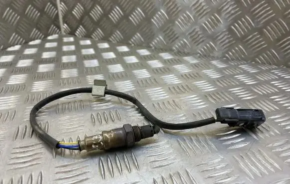 Mercedes-Benz A W177 Lambda probe sensor A0005422404