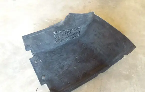 Mercedes-Benz R W251 Front floor carpet liner A2516802240