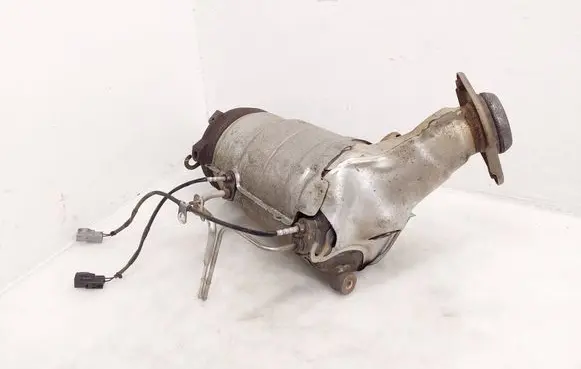 Toyota Hilux VIII Catalyst/FAP/DPF particulate filter 09A1