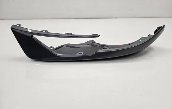 Cupra Formentor Front bumper corner part panel trim 5EE805903A