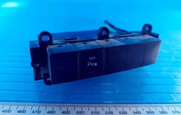 Mercedes-Benz B W245 Parking (PDC) sensor switch 1698208210