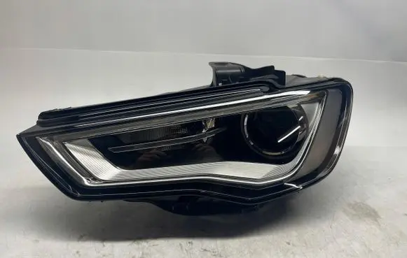Audi A3 S3 8L Headlight/headlamp 8V0941005