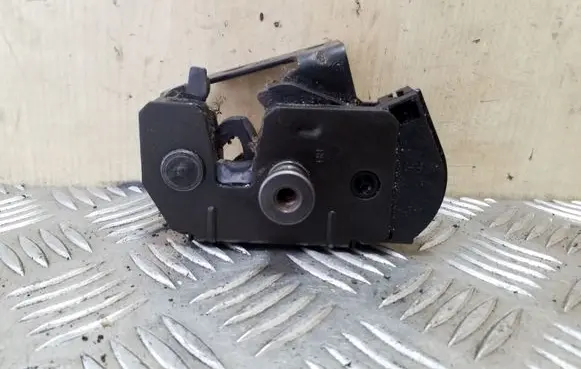 Volvo XC90 Tailgate lock latch 30649107