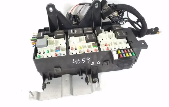 Jaguar XE Fuse module GX7314C445AA