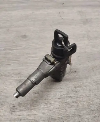 Mercedes-Benz C W203 Ignition lock