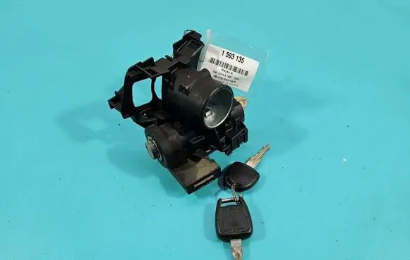 Opel Zafira A Ignition lock 90589313 IMPRK1593135