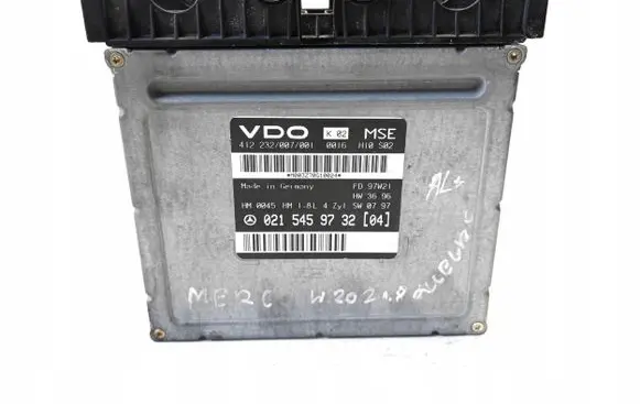 Mercedes-Benz C W202 Engine control unit/module 0215459732