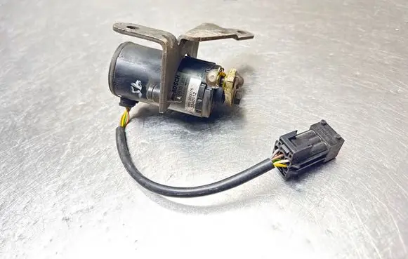 Saab 9-5 Accelerator pedal position sensor 0281002539 5340112 685300075