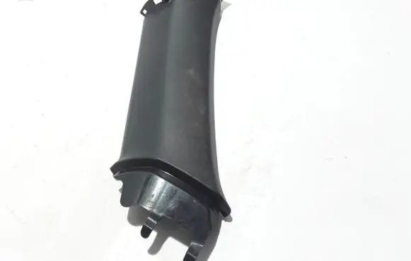 Volvo XC60 (D)pillar trim (top) 31425700