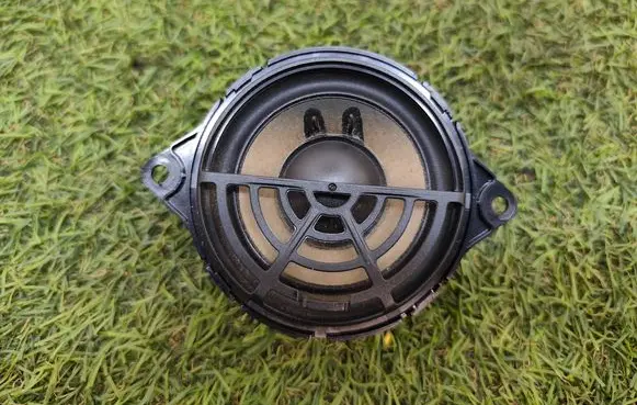 Audi S5 F5 Panel speaker 8W0035416D 90008002404