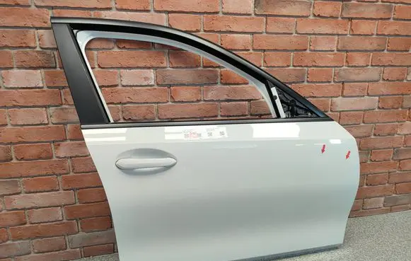 BMW 3 G20 G21 Front door 7482276
