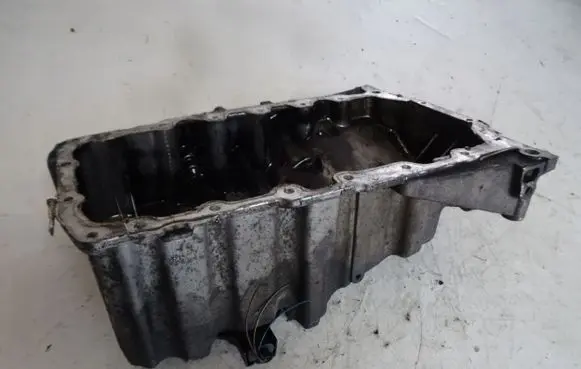 Audi A4 S4 B7 8E 8H Oil sump 03G103603J