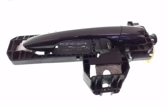 Mercedes-Benz E W212 Rear door exterior handle A2047602134 A358601