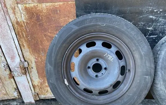 Fiat 600 R16 steel rim 9825009680