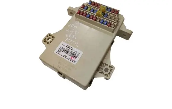 Hyundai i30 Fuse module 919502H530 919502H500 1009312010