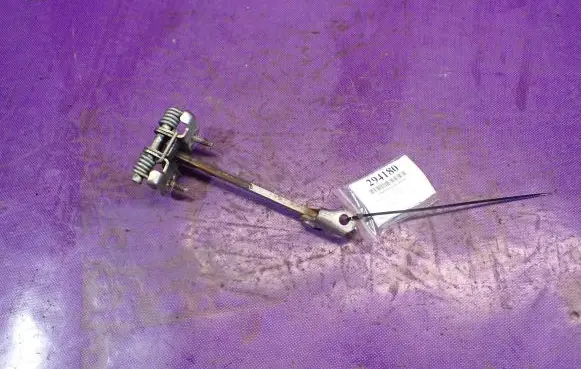 Buick Roadmaster Front door check strap stopper 804304453R