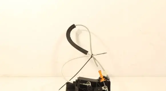 Opel Meriva A Front door lock 13203899