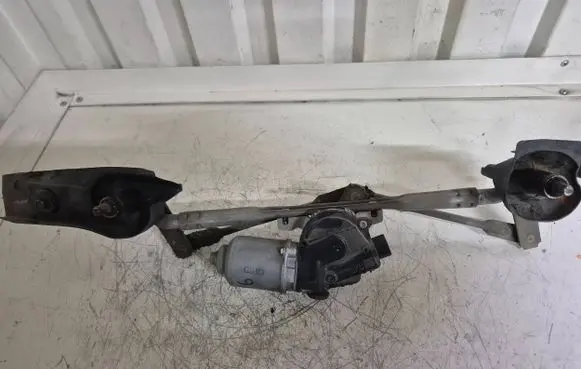 Mazda 6 Front wiper linkage and motor 1593001431