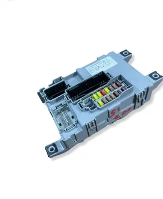 Fiat Punto (199) Fuse module 00518690940 28330958 116RI000674