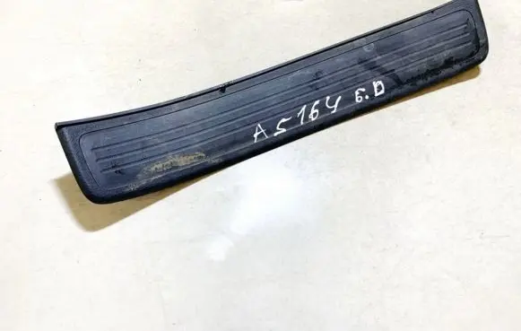 Honda CR-V Rear sill trim cover 84212t0aa0120 84212-t0a-a01-20