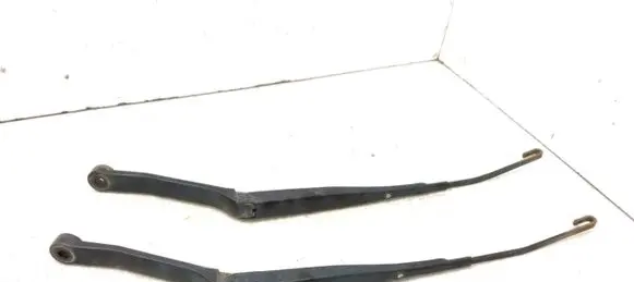 Ford Maverick Front wiper blade arm 89813641