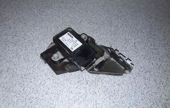 BMW 3 E46 ESP acceleration yaw rate sensor 34526753694 6753694
