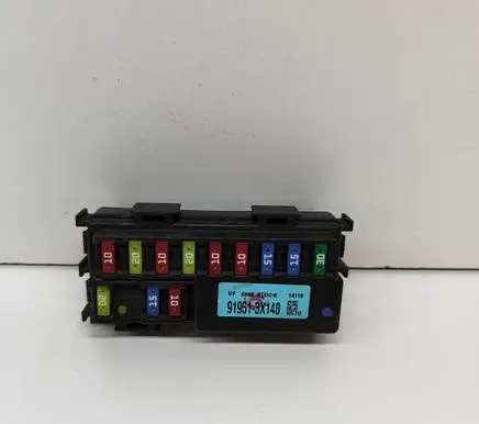 Hyundai i40 Fuse module 919513X140