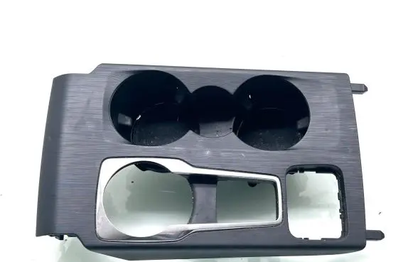 Cup holder front