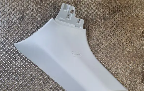 Jeep Grand Cherokee WL (C) pillar trim 6ML26TRMAF 6ML26SA5AF