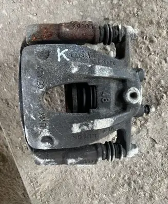 Opel Corsa C Front brake caliper 72993