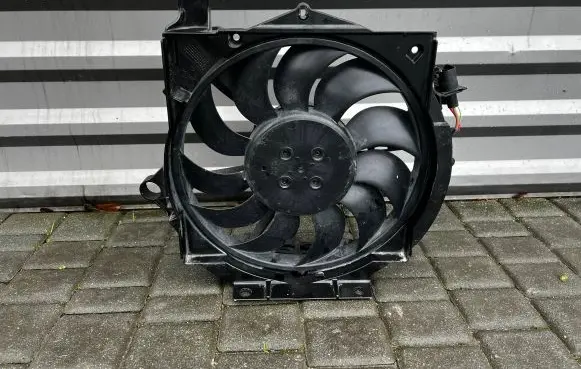 Porsche Taycan 9J1 Electric radiator cooling fan 9J1121249D