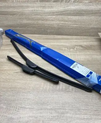 Hyundai i30 Windshield/front glass wiper blade L983FH2614L0