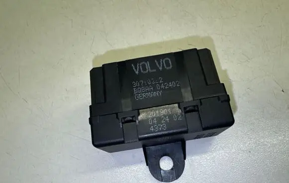 Volvo XC90 Seat heating relay 30710362