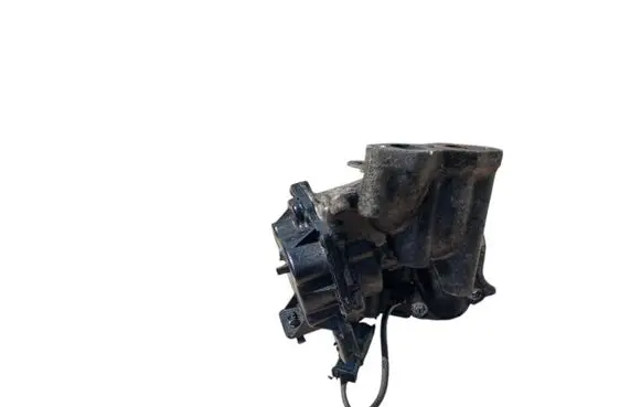Ford Kuga II EGR valve cooler V29004027